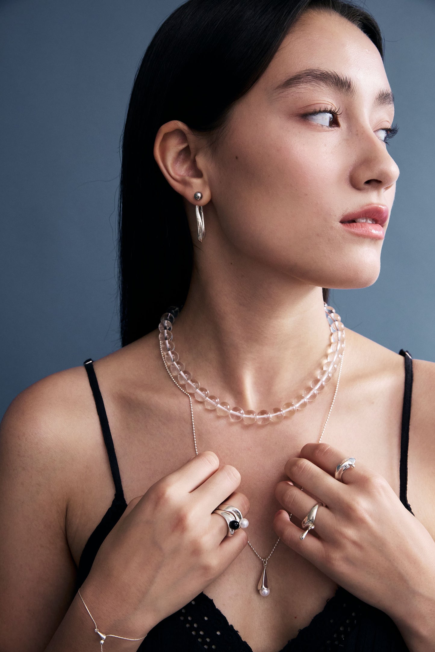 sumuk crystalline necklace