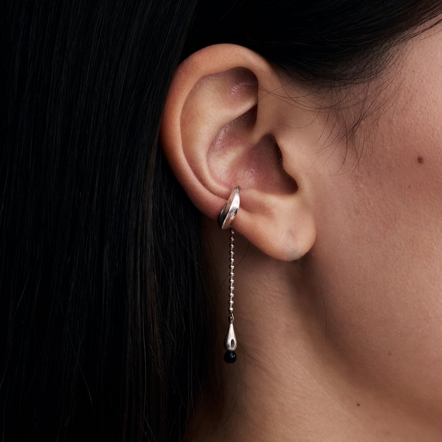 sumuk  ink drop earcuff