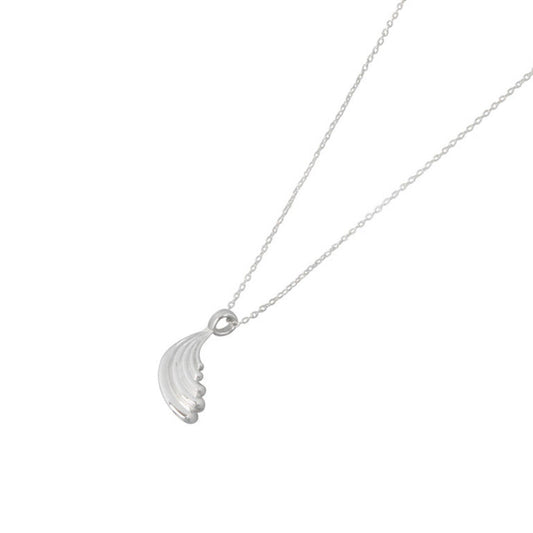 Mulbineul pendant necklace
