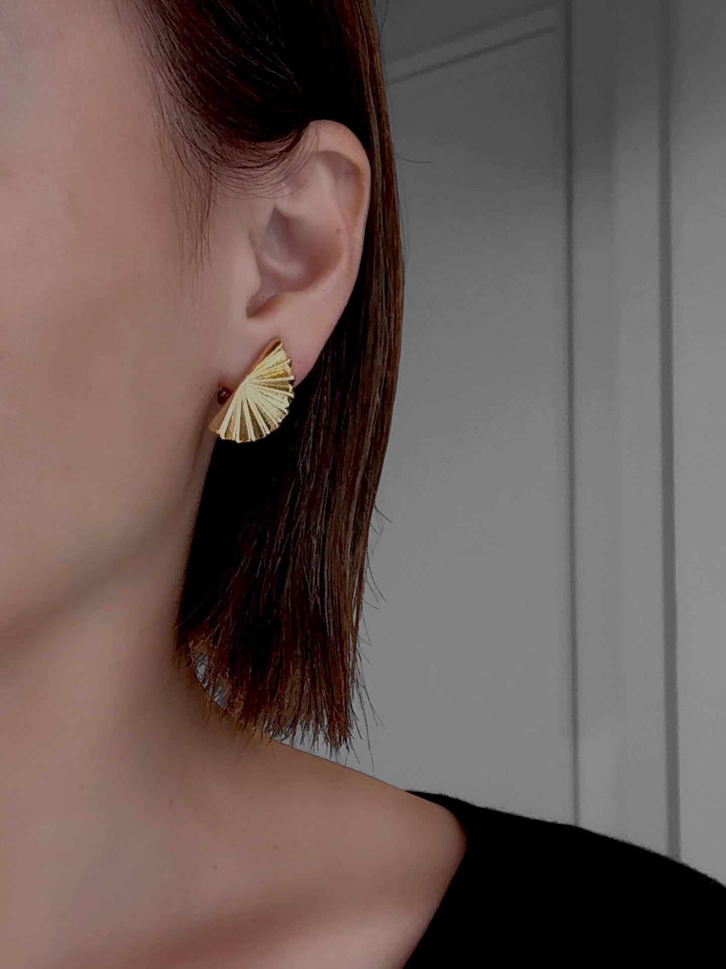 Radiant Fan Earrings｜ラディアントファンイヤリング　エアフィット