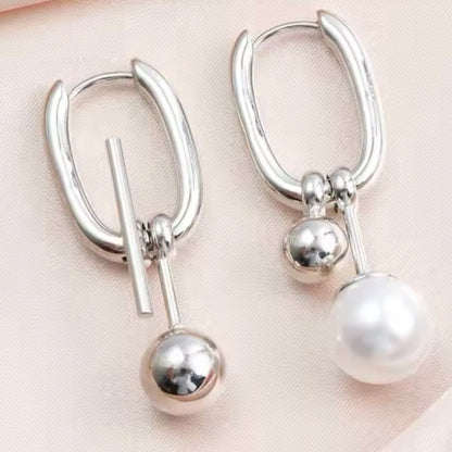 U - Asymmetry Perl Pierce　U字アシンメトリーパールピアス