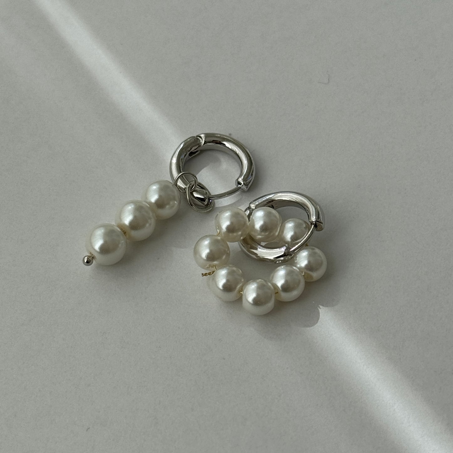 Asymmetry Perl Hoop Pierce　アシンメトリーパールフープピアス