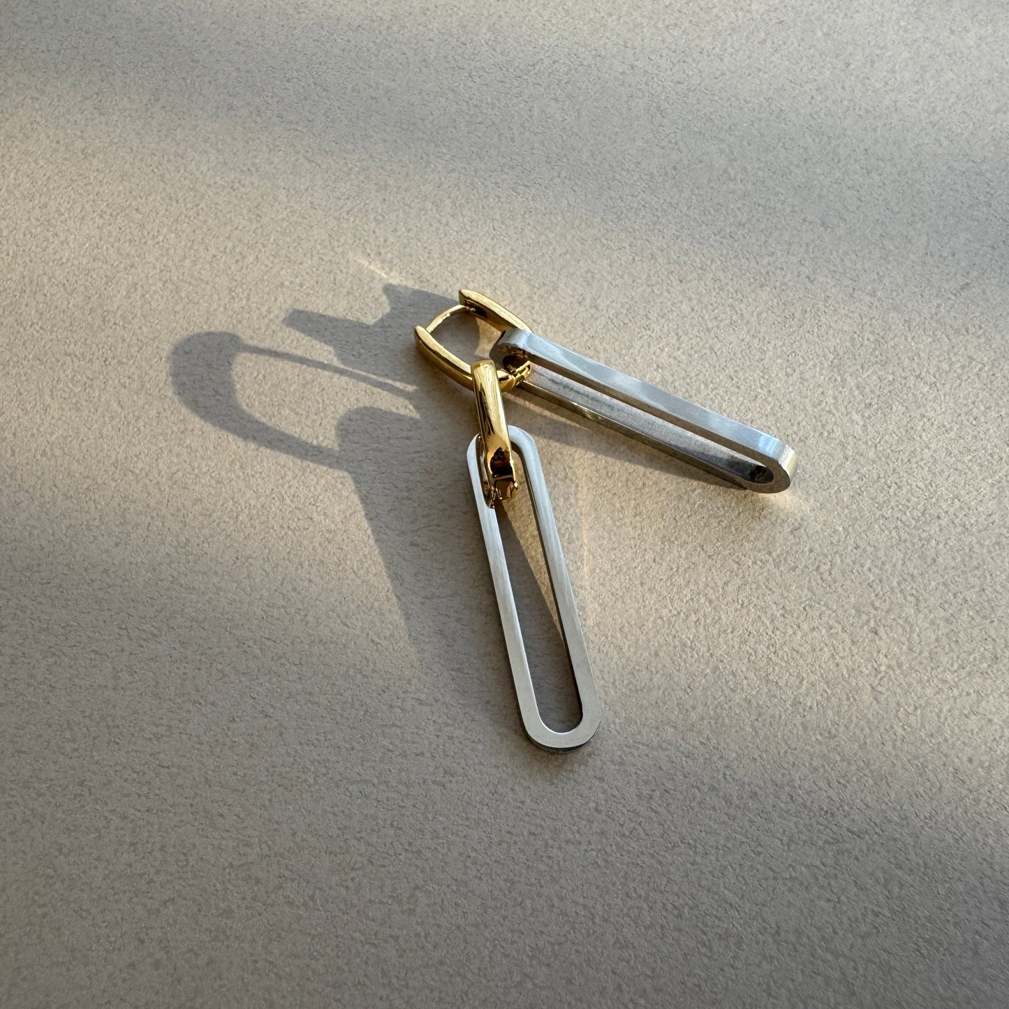 Square Long Bicolor Pierce｜スクエアロング バイカラーピアス　ステンレス　縦長