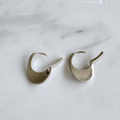 Rhinestone Plate Mini Pierce　ラインストーンプレートミニピアス