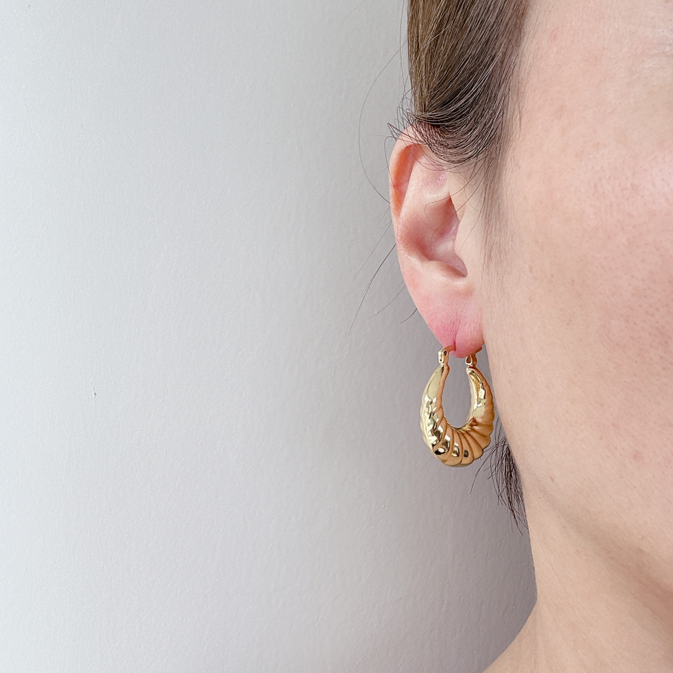 Twisted Hoop Pierce｜ゴールドフープピアス｜ツイストデザイン